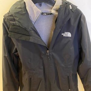 North face women’s jacket - size medium